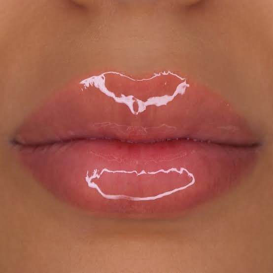 Lip plumping gloss